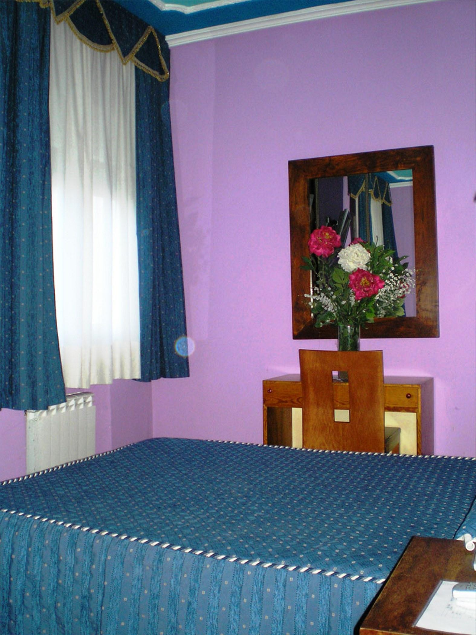 Auto Check In Hotel Las Nieves Jaca Buitenkant foto